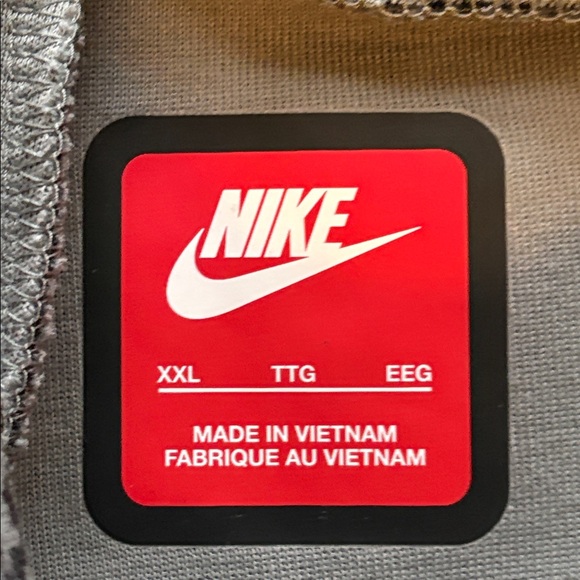 Nike tech fleece camo size 2XL slim fit gray black new with tags - Picture 2 of 16